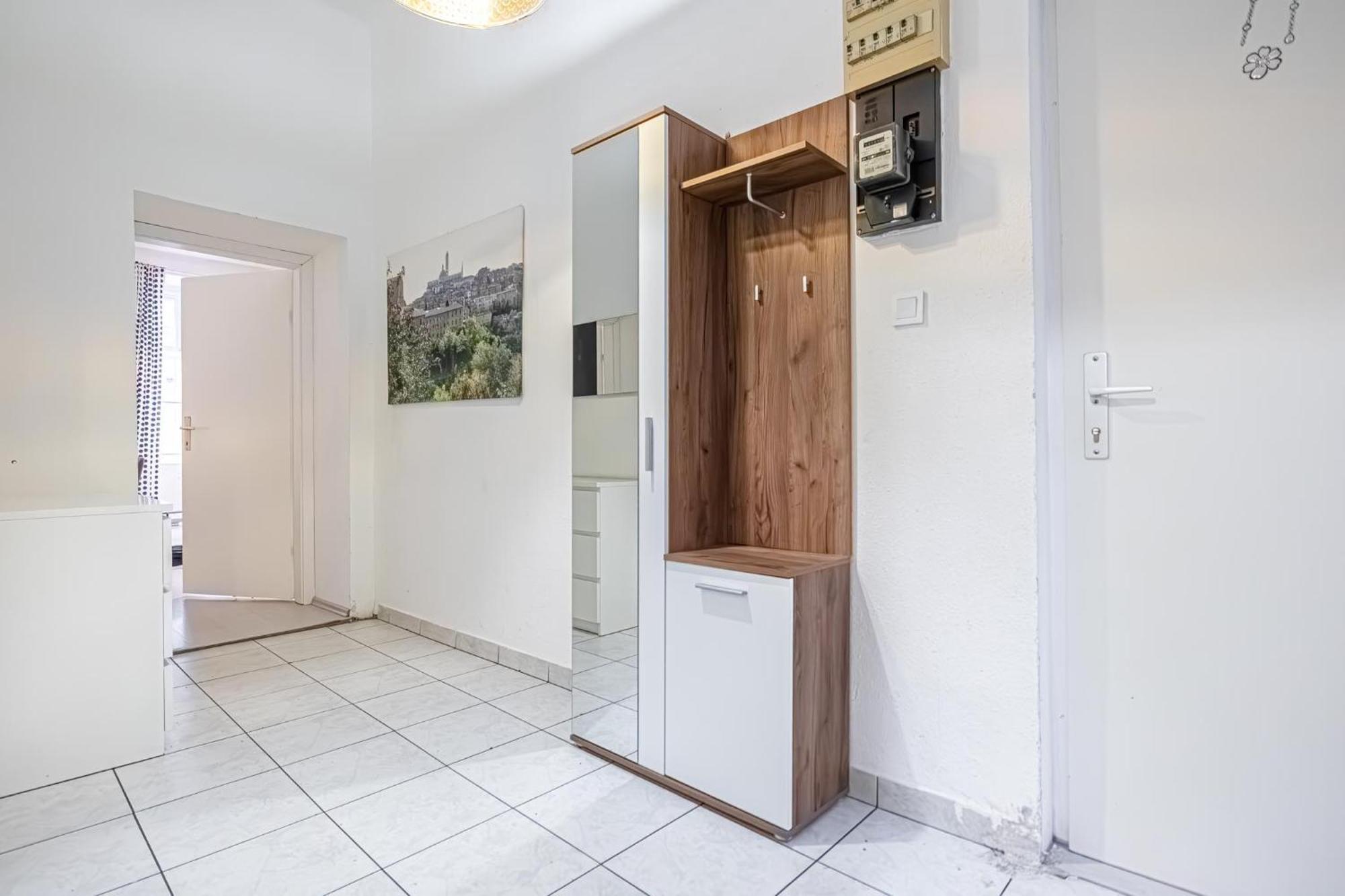 Cozy 1Br - Perfect For Long Stays Vienne Extérieur photo